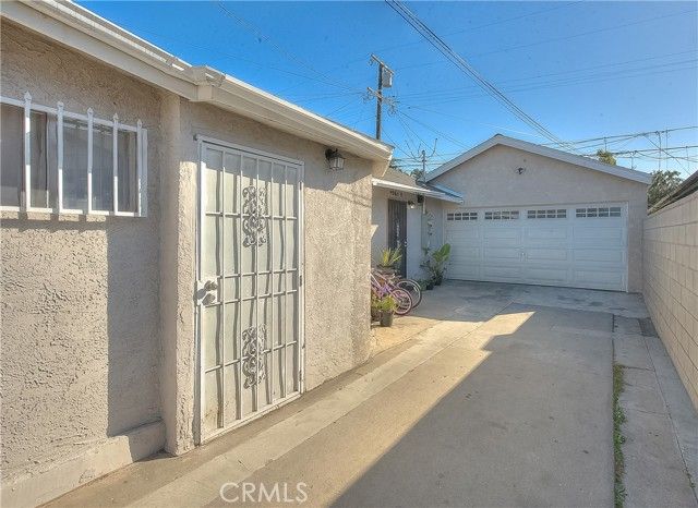 456 E Market, Long Beach, CA 90805