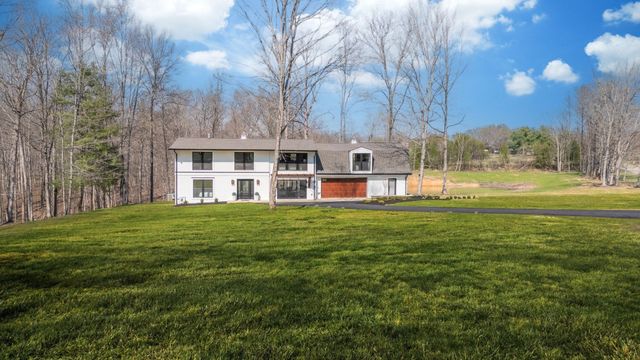 1510 East Piney Road, Dickson, TN 37055