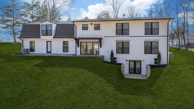 1510 East Piney Road, Dickson, TN 37055