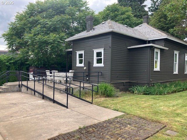 509 Nw 3RD Ave, Canby, OR 97013