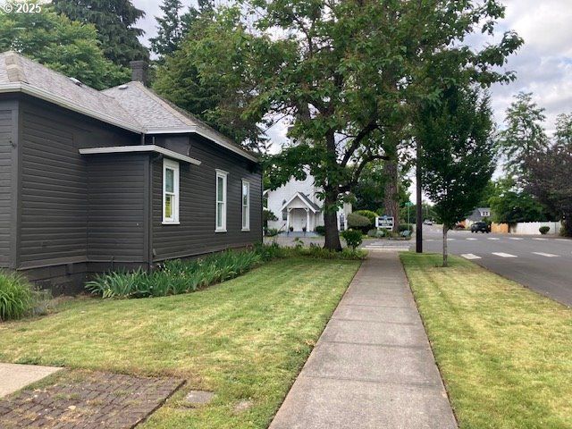 509 Nw 3RD Ave, Canby, OR 97013