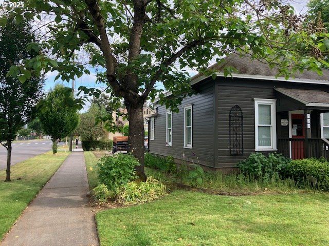 509 Nw 3RD Ave, Canby, OR 97013