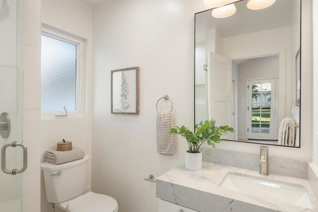 564 Orange Avenue, Los Altos, CA 94022