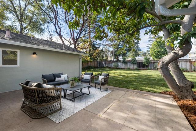 564 Orange Avenue, Los Altos, CA 94022