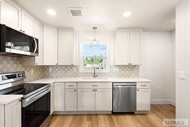 1895 S Avocet Drive, Ammon, ID 83406