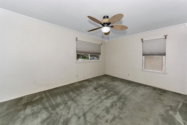 1916 Valley Lane, Arlington, TX 76013