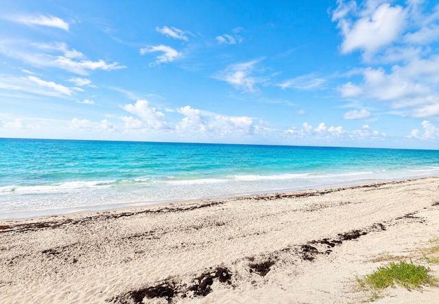 3450 S Ocean Boulevard 2240, Palm Beach, FL 33480