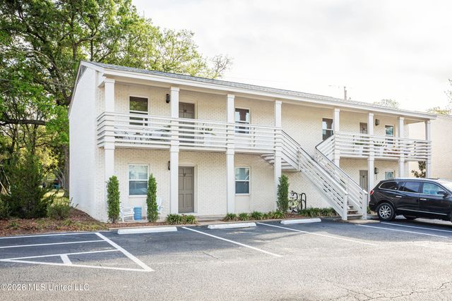 114 Ethel Circle, 17, Ocean Springs, MS 39564