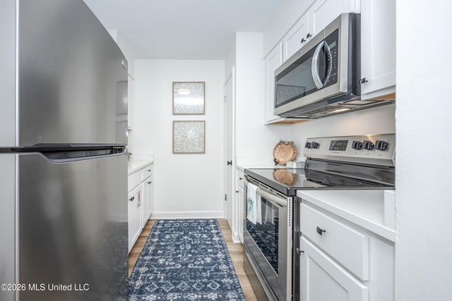 114 Ethel Circle, 17, Ocean Springs, MS 39564