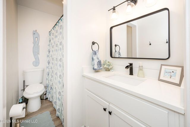 114 Ethel Circle, 17, Ocean Springs, MS 39564