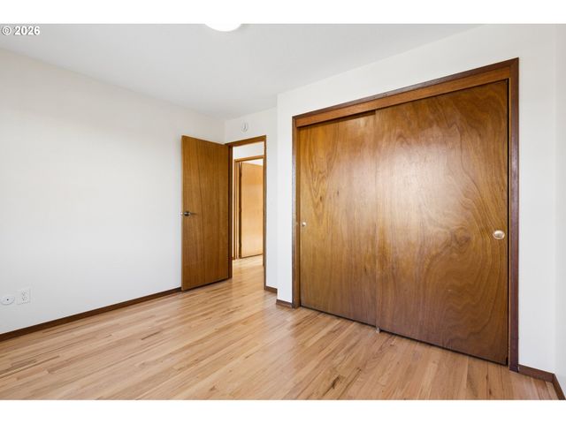 14014 Ne ROSE Pkwy, Portland, OR 97230