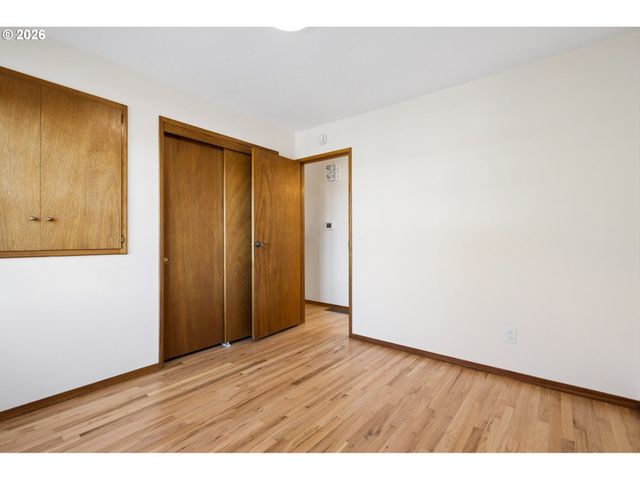 14014 Ne ROSE Pkwy, Portland, OR 97230