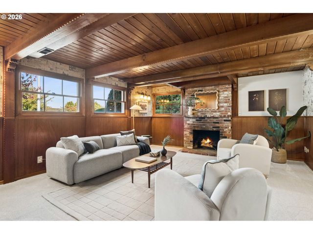 14014 Ne ROSE Pkwy, Portland, OR 97230