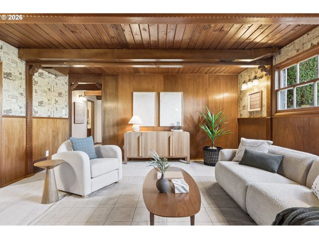 14014 Ne ROSE Pkwy, Portland, OR 97230