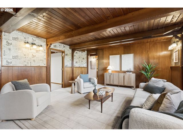14014 Ne ROSE Pkwy, Portland, OR 97230