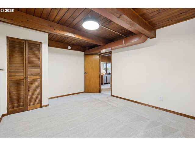 14014 Ne ROSE Pkwy, Portland, OR 97230