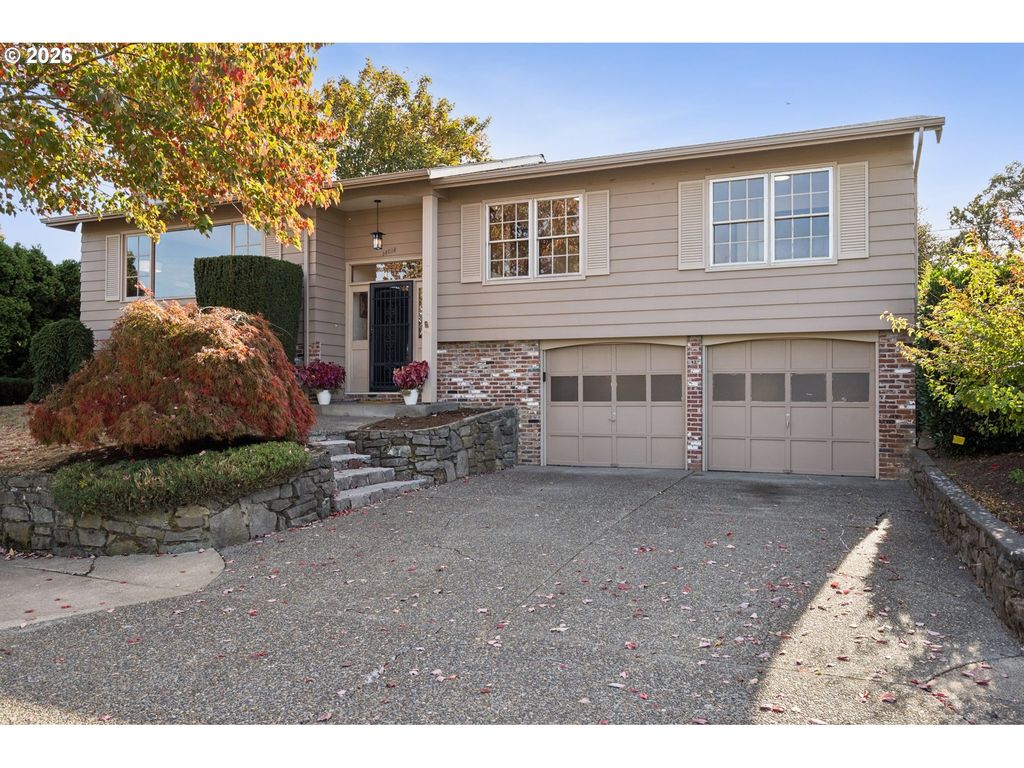 14014 Ne ROSE Pkwy, Portland, OR 97230