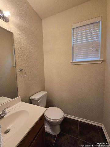 12326 Abbey Garden, San Antonio, TX 78249