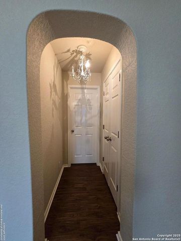 12326 Abbey Garden, San Antonio, TX 78249