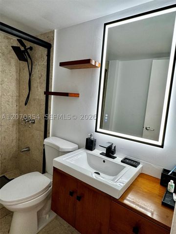 1300 Lincoln Rd B302, Miami Beach, FL 33139