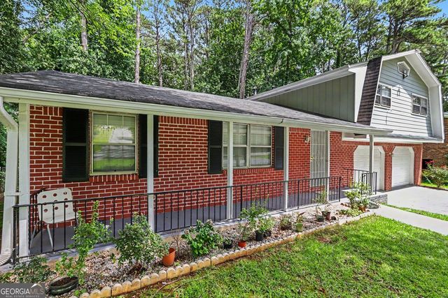 815 Dunleith Court, Stone Mountain, GA 30083