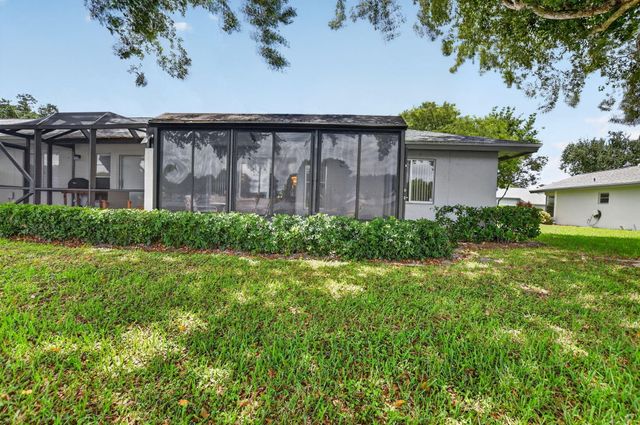 8891 Windtree Street, Boca Raton, FL 33496