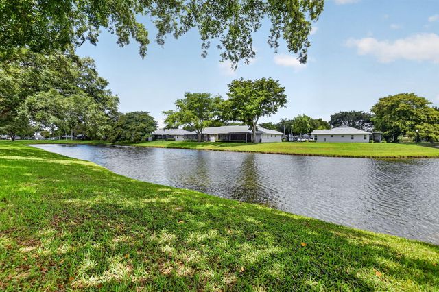 8891 Windtree Street, Boca Raton, FL 33496
