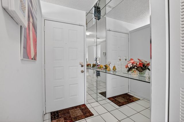 8891 Windtree Street, Boca Raton, FL 33496