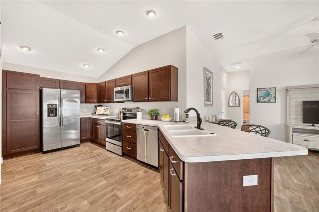 4986 ELLIE LANE, The Villages, FL 32163