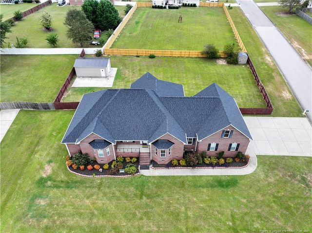 104 Louise Drive, Raeford, NC 28376