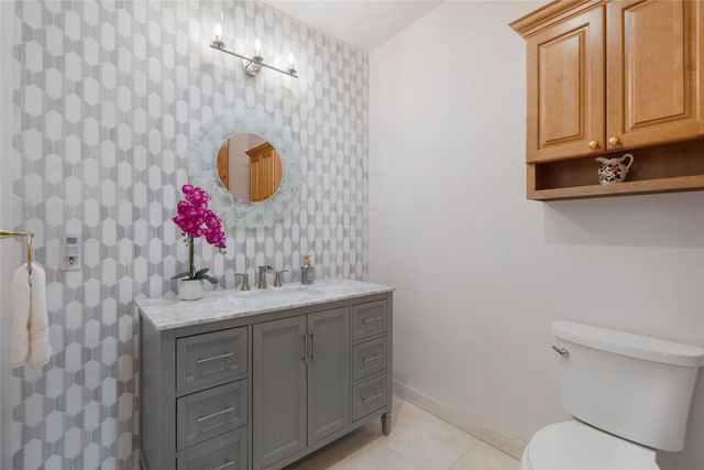 236 Tano Road, Santa Fe, NM 87506