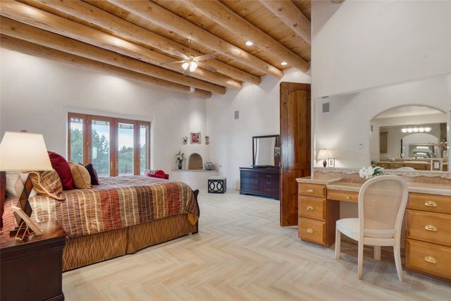 236 Tano Road, Santa Fe, NM 87506