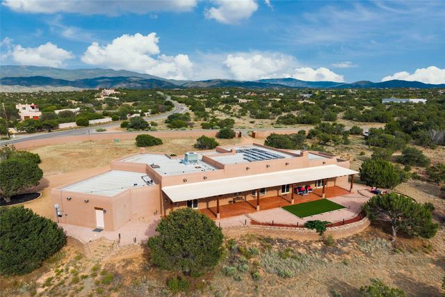 236 Tano Road, Santa Fe, NM 87506
