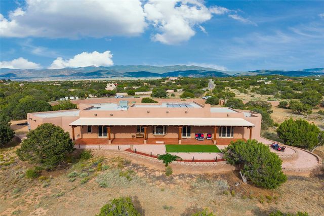 236 Tano Road, Santa Fe, NM 87506