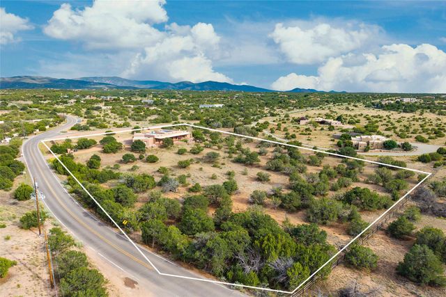 236 Tano Road, Santa Fe, NM 87506