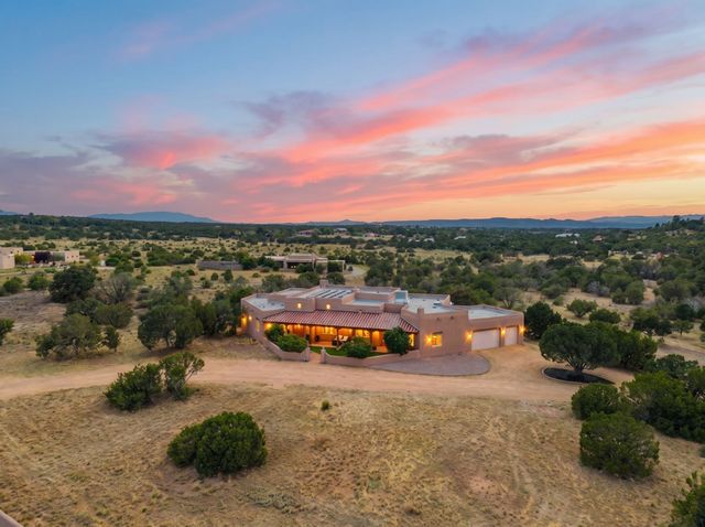 236 Tano Road, Santa Fe, NM 87506