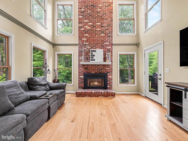 98 WATEREDGE LN, Fredericksburg, VA 22406