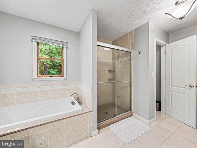 98 WATEREDGE LN, Fredericksburg, VA 22406