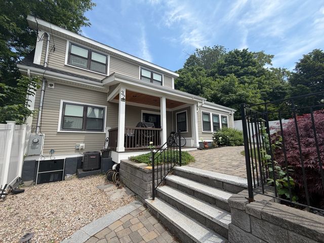 32 Fremont, Everett, MA 02149