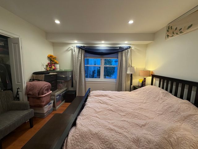 32 Fremont, Everett, MA 02149