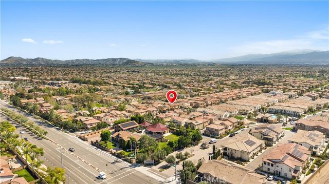 7047 Montecito, Eastvale, CA 92880