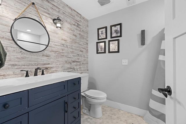 W7574 CROSS COUNTRY LANE, Hortonville, WI 54944