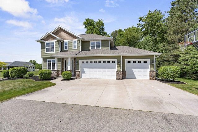 W7574 CROSS COUNTRY LANE, Hortonville, WI 54944