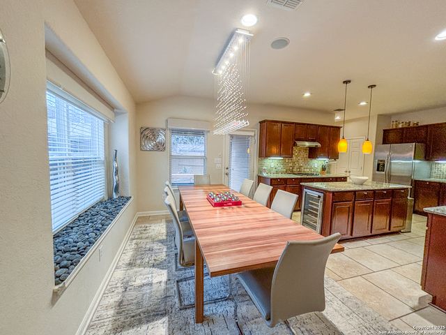 25010 Buttermilk Ln, San Antonio, TX 78255