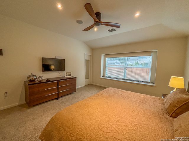 25010 Buttermilk Ln, San Antonio, TX 78255