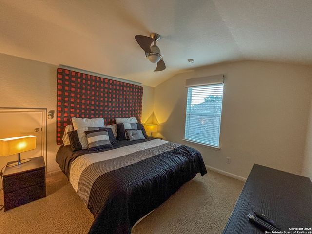 25010 Buttermilk Ln, San Antonio, TX 78255