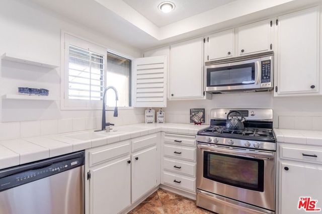 4852 Cabana Drive 202, Huntington Beach, CA 92649