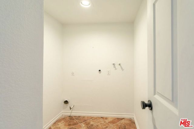 4852 Cabana Drive 202, Huntington Beach, CA 92649