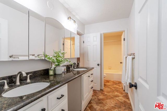 4852 Cabana Drive 202, Huntington Beach, CA 92649