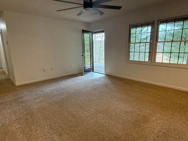 305 Halcomb Drive, Somerset, KY 42501